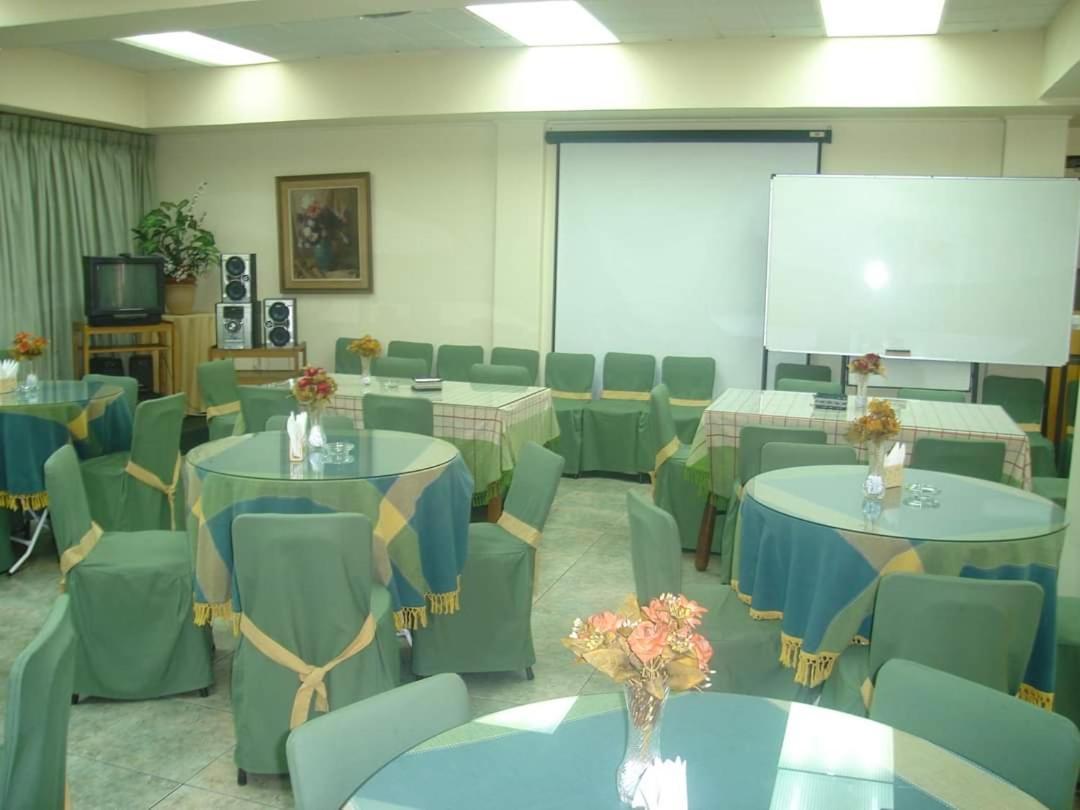 Magno Hotel